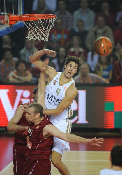 世俱杯夺冠赔率：大巴黎1.33超低赔秒杀切尔西